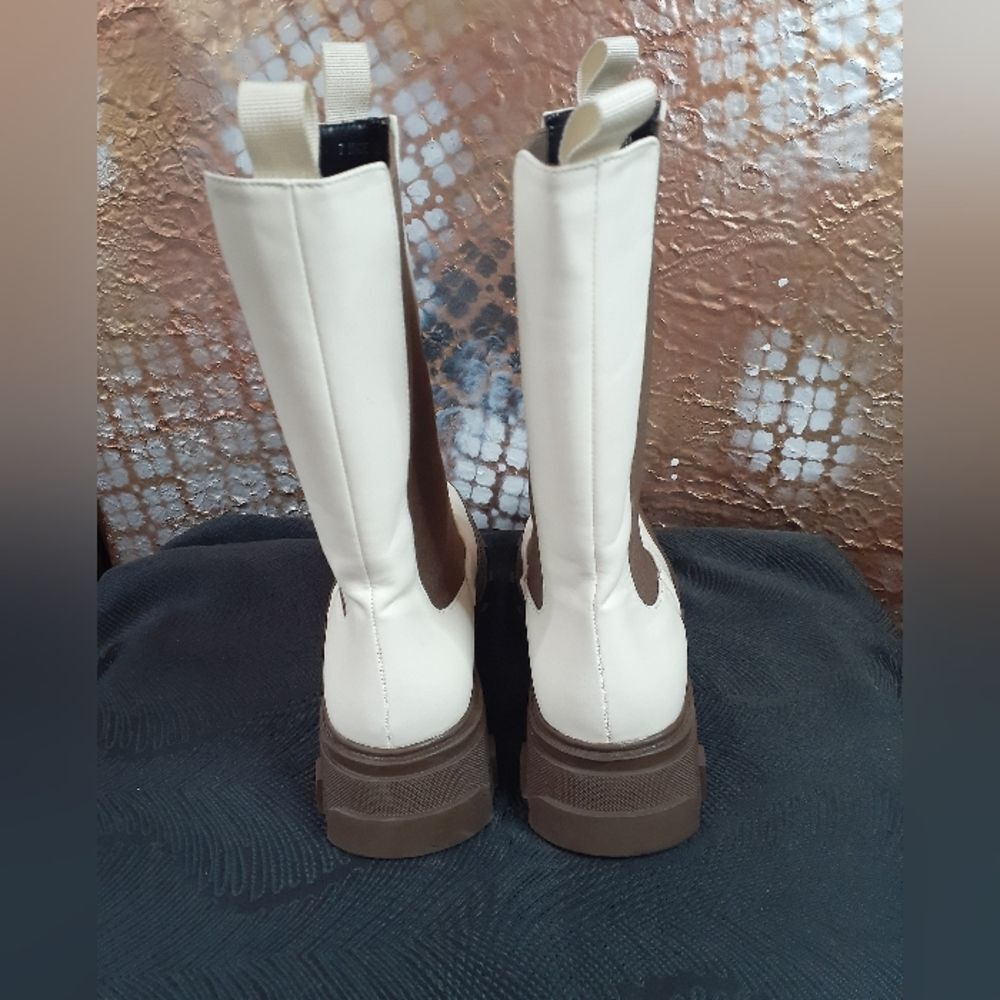 NWT Public Desire Lug Sole Boots - Picture 10 of 16